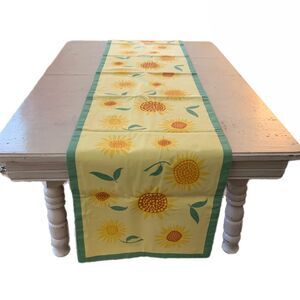 Summer Sunflower Table Runner Cotton Floral 15x72 Cottagecore Country Farmhouse